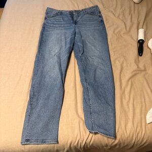 American eagle mom jeans